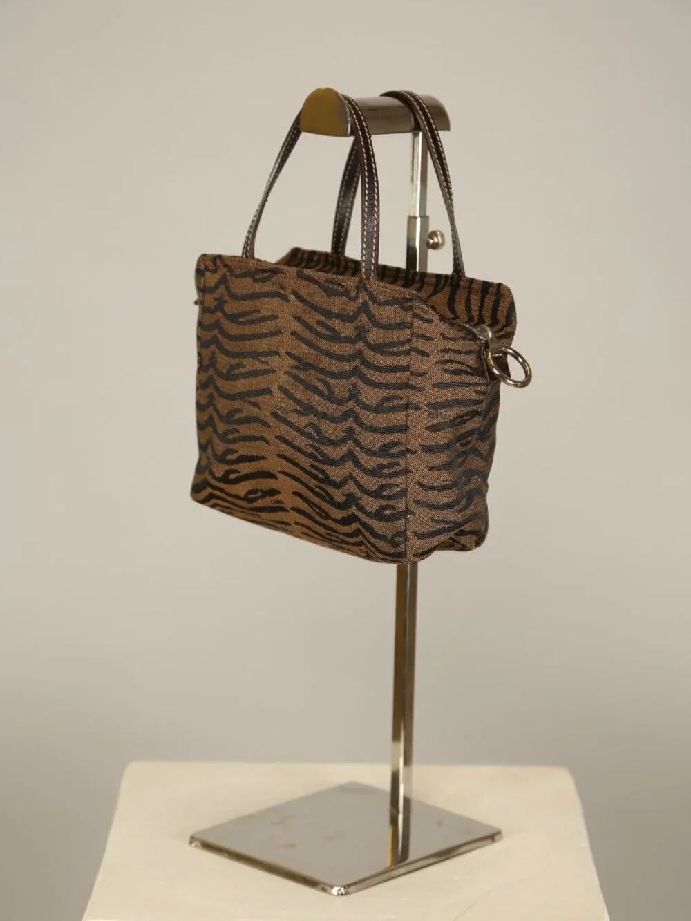 Extremely rare Fendi Bag - Picture 3 of 5